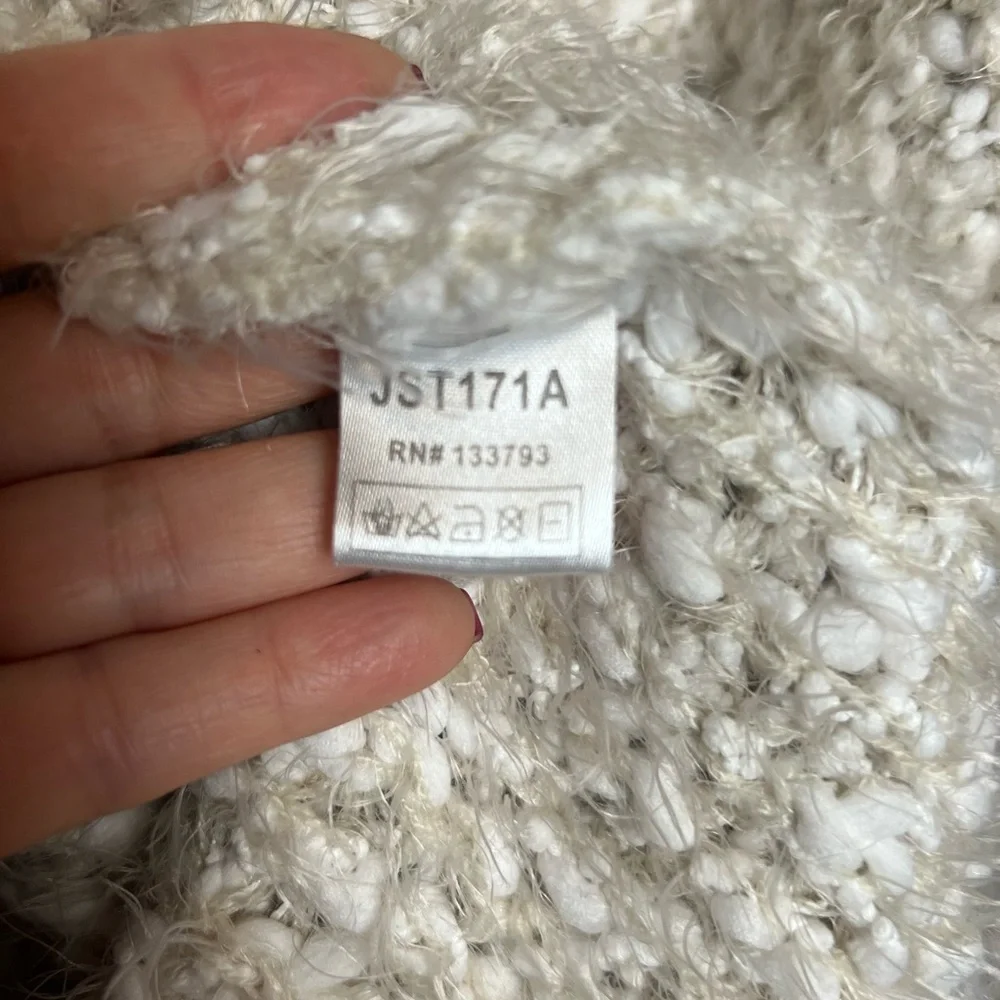 POL Cozy Knit Chunky Super Soft Turtleneck Sweater Cream Large